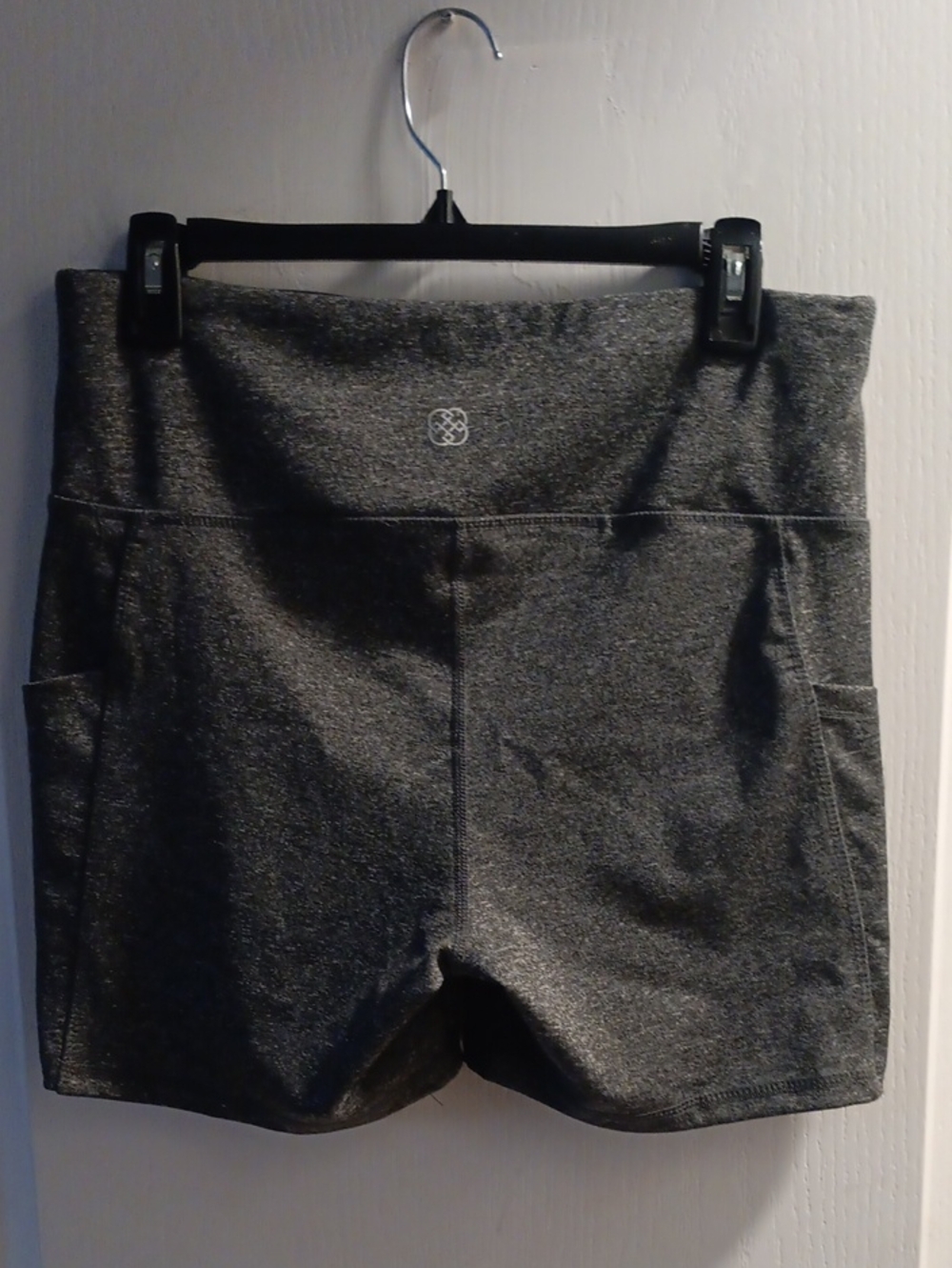 Daisy Fuentes Charcoal Gray High-Waist Bike Shorts XL